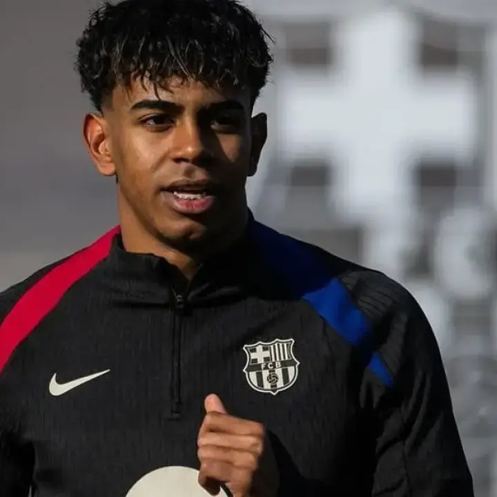Situasi Rumit, Barcelona Berpeluang Larang Lamine Yamal Main untuk Spanyol