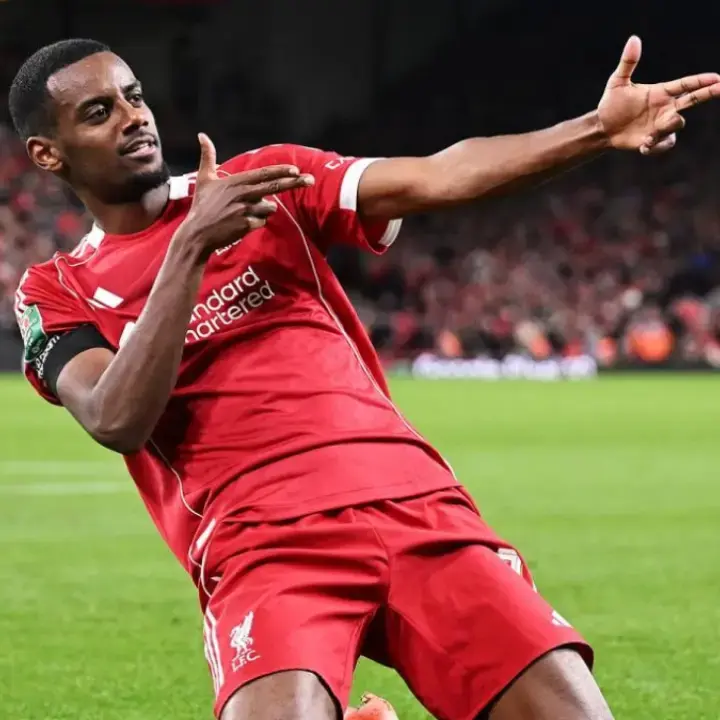 Alexander Isak Akui Bangga Bisa Jadi Bintang Baru di Liverpool