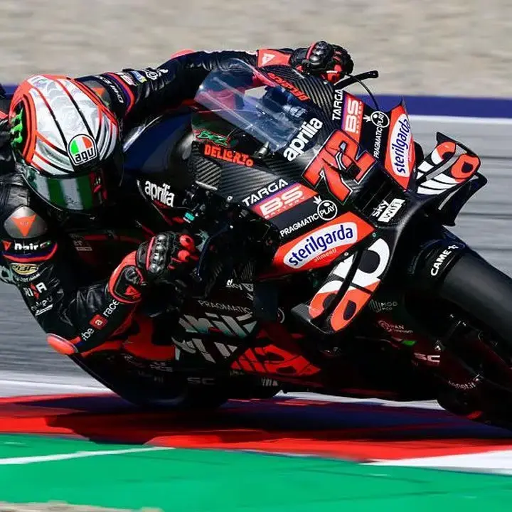 Bezzecchi Raih Pole, Marc Marquez Start ke-9 di MotoGP Mandalika 2025