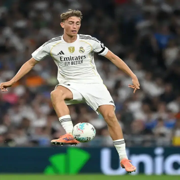 Dean Huijsen Siap Kembali Perkuat Real Madrid di El Clasico Lawan Barcelona