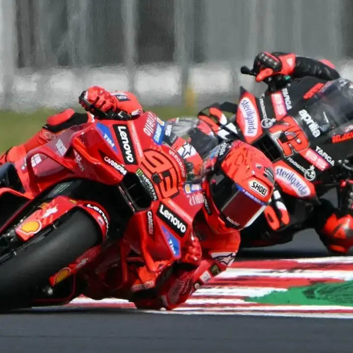 Manajer Ducati Soroti Keputusan Terburu-buru Bezzecchi di MotoGP Mandalika 2025