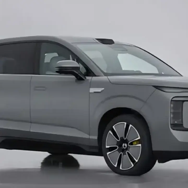 Denza N8L Siap Meluncur 28 Oktober, SUV Hybrid dengan Jarak Tempuh 1.300 Km