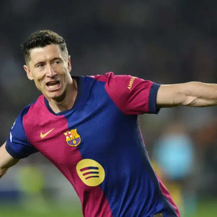 Ronaldo Dorong Al-Nassr Rekrut Lewandowski Menjelang 2026