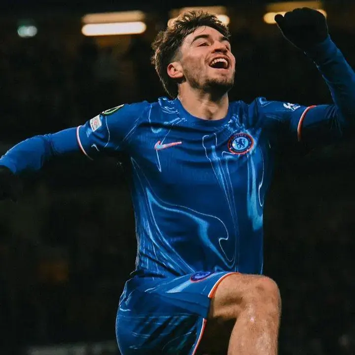 Enzo Maresca Beri Motivasi Pada Marc Guiu Jelang Duel Chelsea vs Barcelona di Liga Champions