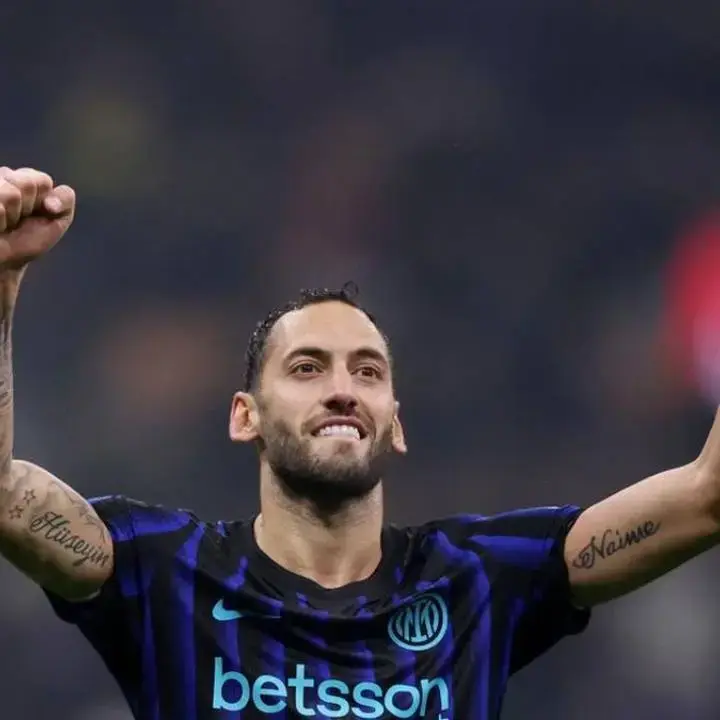 Kebangkitan Hakan Calhanoglu, Dari Drama Musim Panas Hingga Jadi Pilar Utama Inter Milan