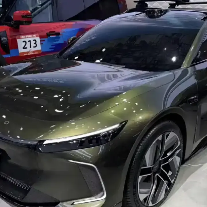 Exeed Kenalkan Exlantix ES7 GT di Guangzhou Auto Show: Wagon Listrik 1.700 Km, 0–100 Km/jam Di Bawah 3 Detik