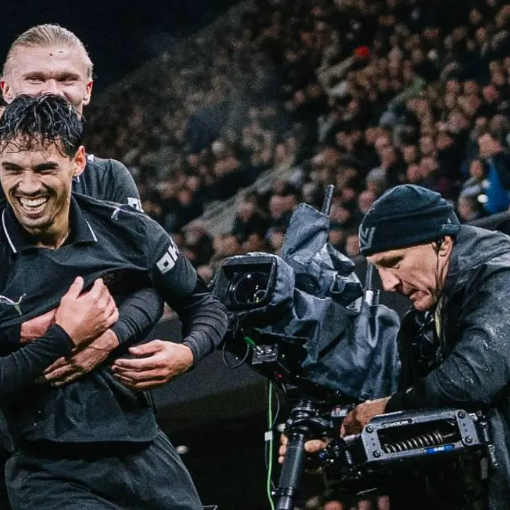 Drama Sembilan Gol, Manchester City Menang Dramatis 5-4 Atas Fulham di Liga Inggris