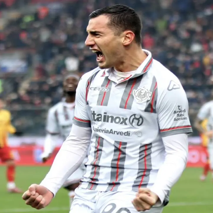 Hasil Serie A: Cremonese Tumbangkan Lecce 2-0, Emil Audero Kembali Cetak Clean Sheet