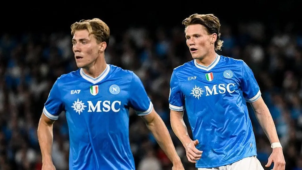 Antonio Conte Sindir Manchester United Lagi Usai Napoli Juara Piala Super Italia Berkat Hojlund dan McTominay