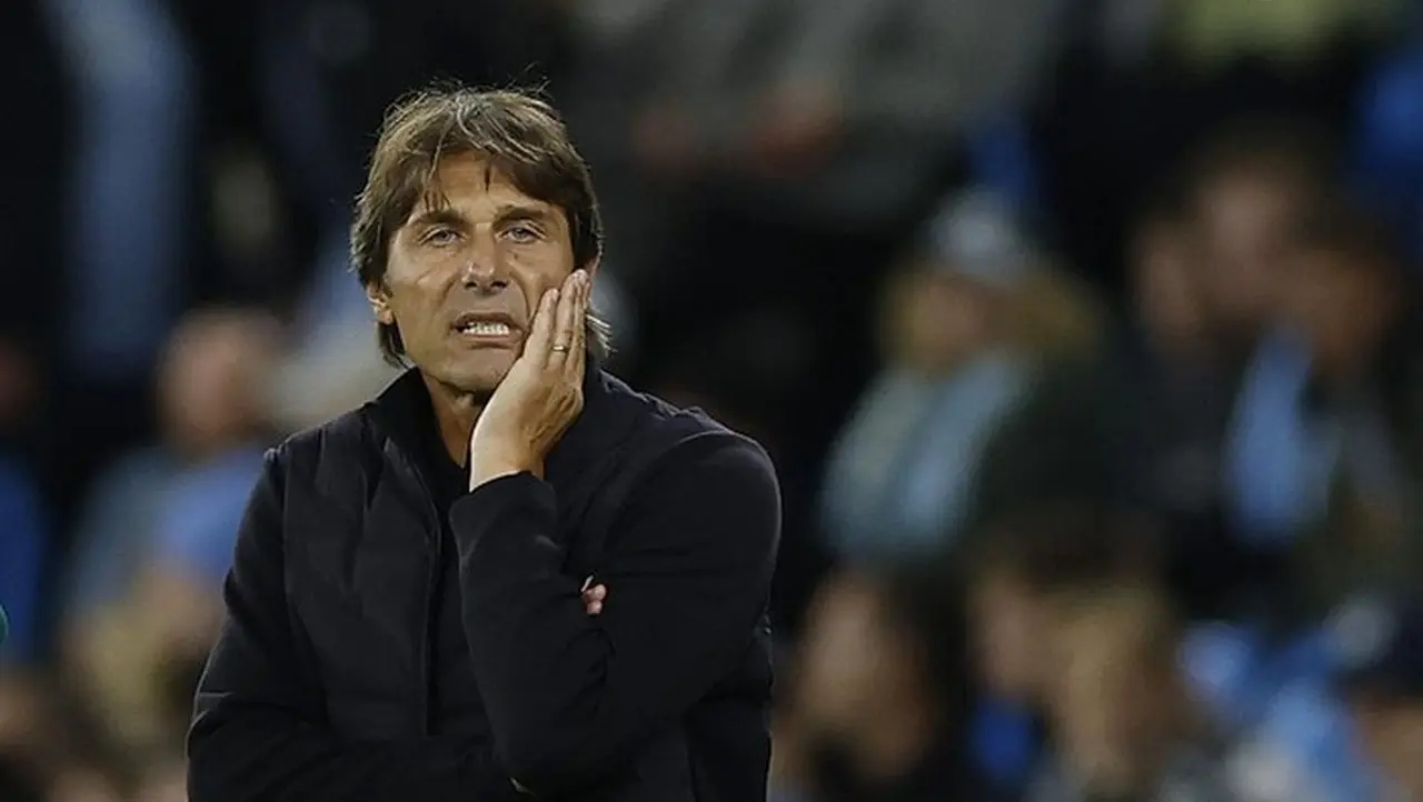 Antonio Conte Bungkam Keraguan dengan Antar Napoli Raih Gelar Juara Piala Super Italia 2025