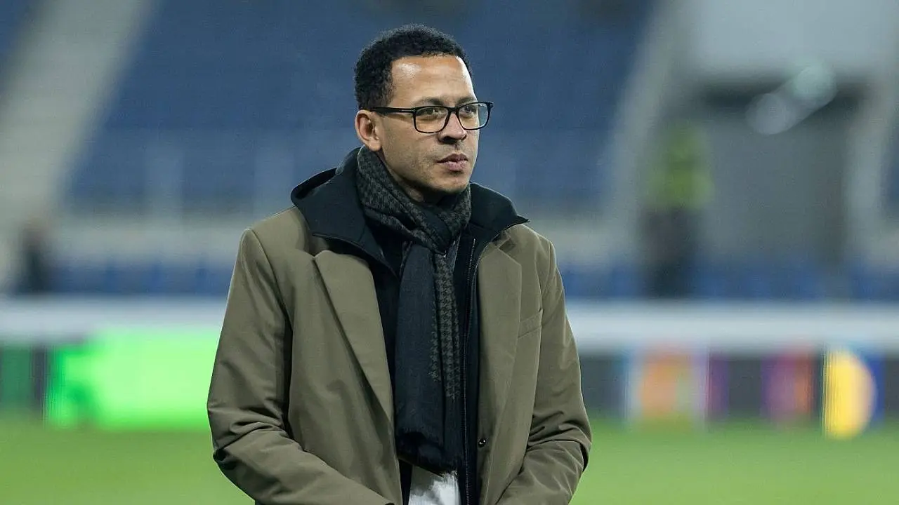 Liam Rosenior Beri Sinyal Tinggalkan Strasbourg, Kans Latih Chelsea Makin Menguat