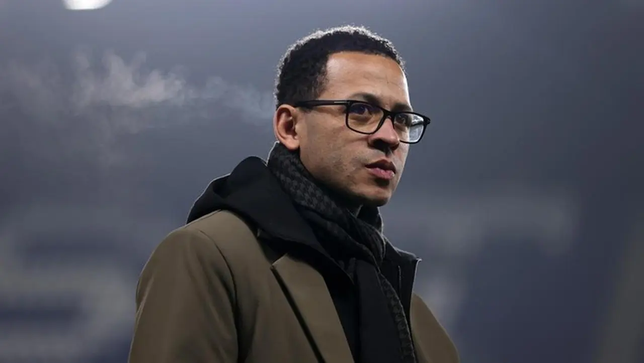 Jamie Carragher Ragukan Liam Rosenior Punya Pengalaman Tangani Chelsea