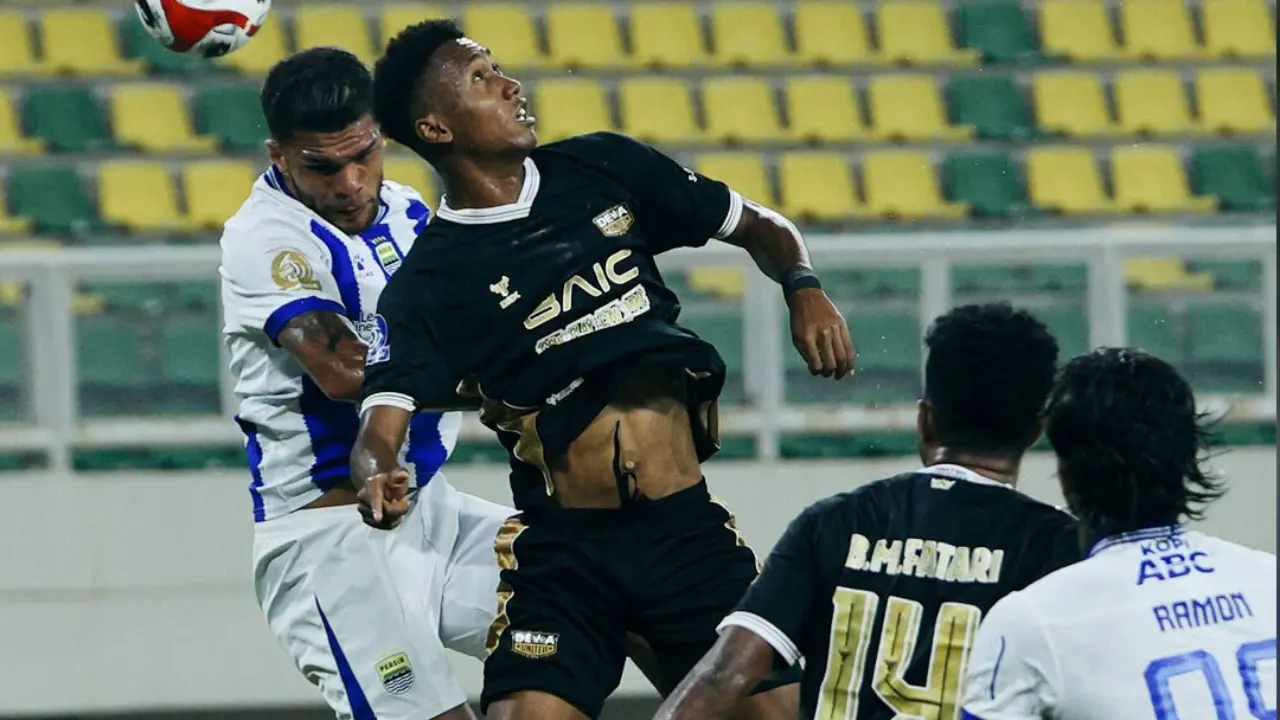 Dewa United FC Bermain Imbang 2-2 Kontra Persib Bandung, Gol Menit Akhir Andrew Jung Selamatkan Maung Bandung dari Kekalahan