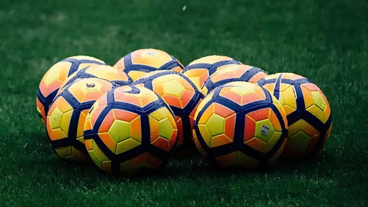 Jadwal Liga Championship 22 April 8 Pertandingan Pekan Ke 44 Dimainkan Bersamaan Pukul 01 45 Wib