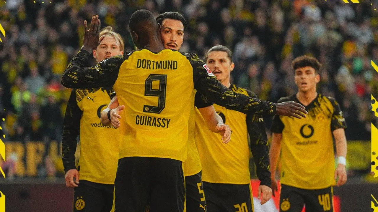 Klasemen Bundesliga 2025 2026 Terbaru Usai Borussia Dortmund Tumbangkan Freiburg 4 0 Kokoh Di Posisi Kedua Klasemen