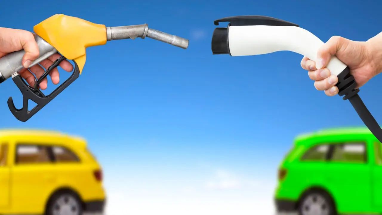Perbandingan Mobil Listrik Vs Bbm Biaya Pakainya Bisa Beda 5 Kali Lipat