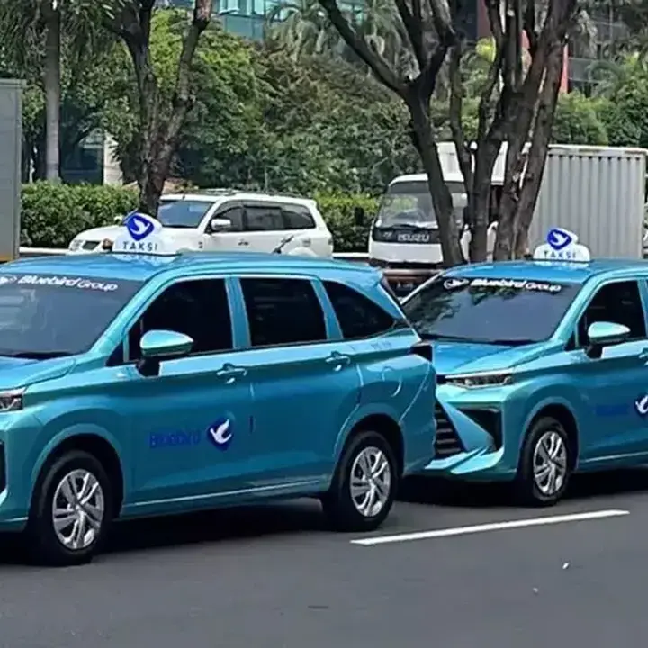 Anggota Dewan Komisaris Blue Bird Jual Jutaan Saham Senilai Rp78 Miliar
