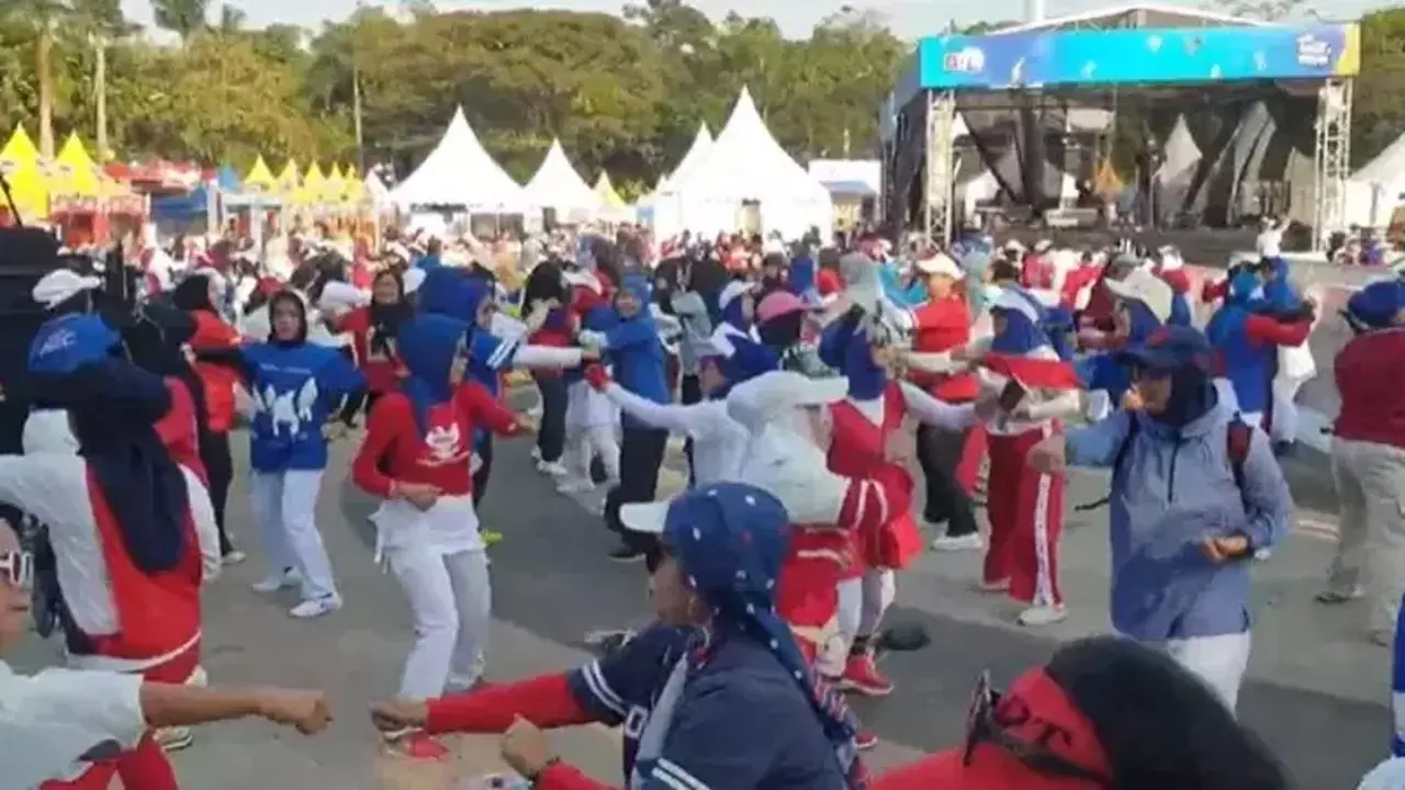 BTV Semesta Berpesta 2026 Buka di Tegalega, Ribuan Warga Ikuti Zumba Massal dan Hiburan Musik