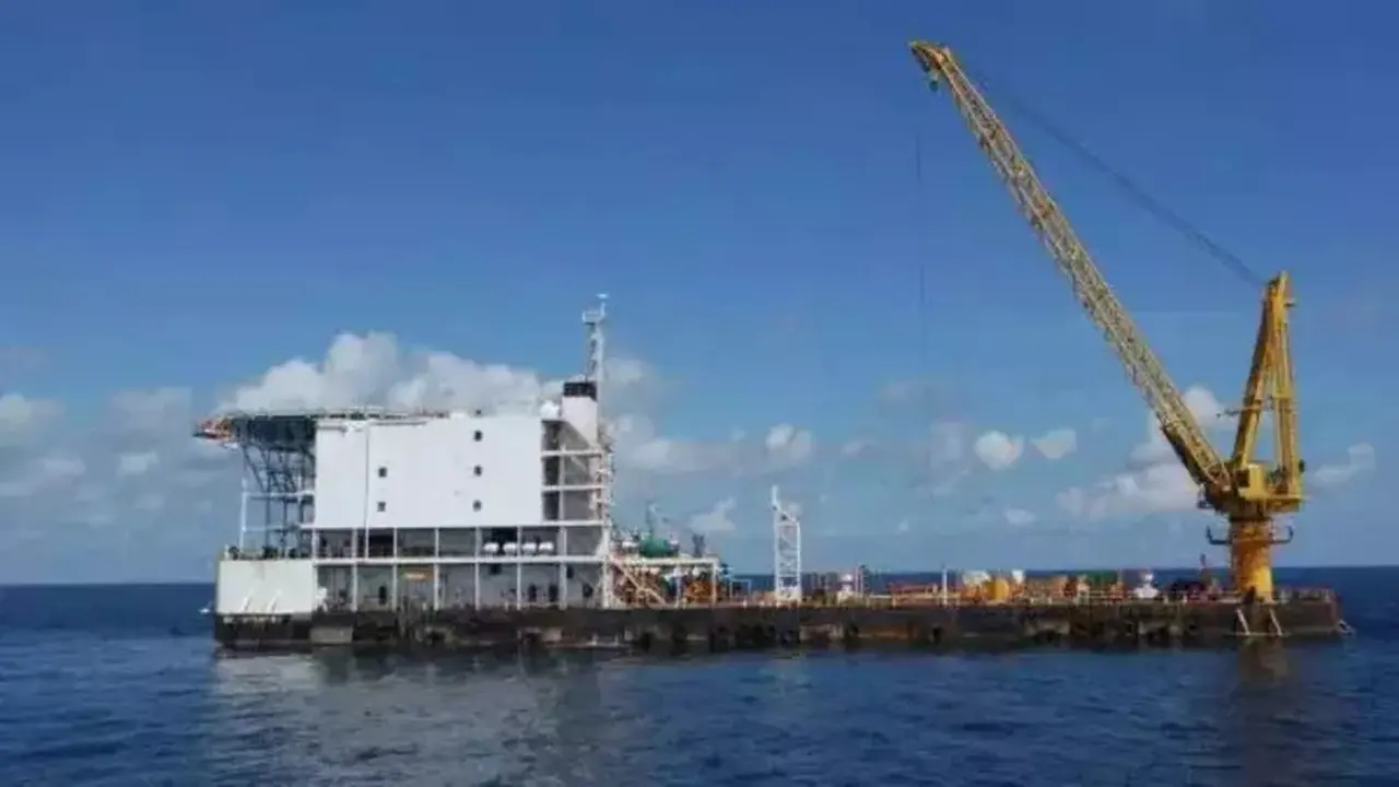 Elnusa Tbk (ELSA) Sukses Implementasi Teknologi EOR Lepas Pantai Pertama Indonesia