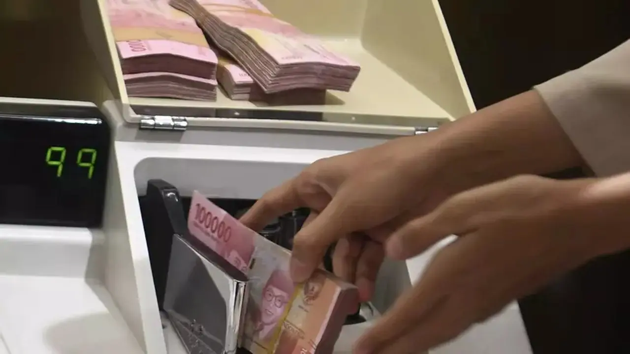 Kepemilikan SBN Perbankan Menyusut, Sinyal Tekanan Likuiditas