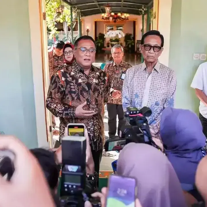 Menteri LH Akui Pentingnya Kearifan Lokal untuk Lestarikan Lingkungan