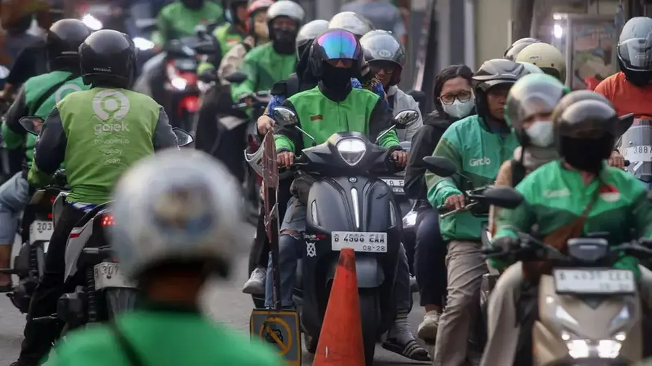 Potongan Komisi Ojol Berkurang, Benarkah Pendapatan Mitra Langsung Meningkat?