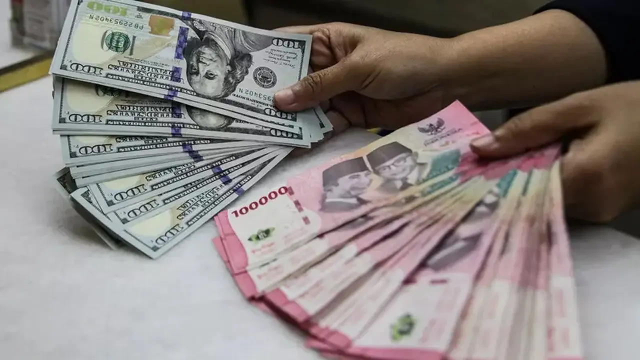 Rupiah Melemah di Tengah Ketidakpastian Global, Prediksi Penguatan Terbatas