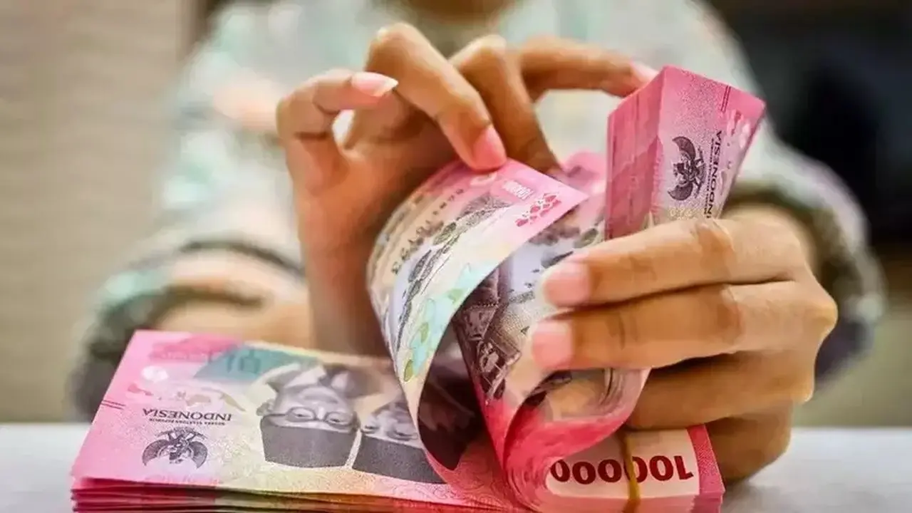Rupiah Menguat Tipis ke Rp18.068, Terimbas Ketegangan AS–Iran dan Data Inflasi AS