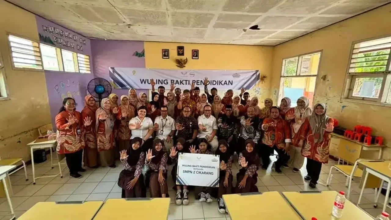Wuling Motors Perkuat Kualitas Pendidikan Melalui Program CSR di Bekasi